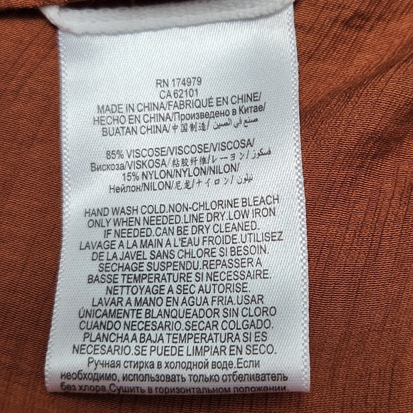 Bcbg brown wrap around dress GUC sz small - Picture 4 of 13